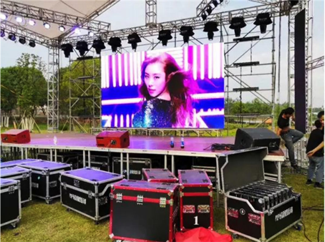 Alquiler de paredes LED multicolores para exteriores, pantallas LED de 80 mm de espesor para eventos