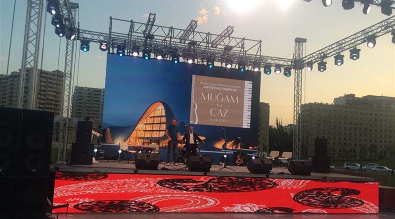 Display LED de alquiler HD comercial Flexible 3D a todo color SMD1921